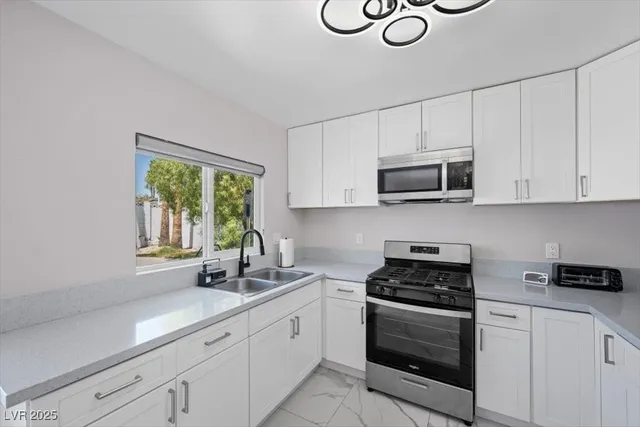 $2,788 | 3001 South Carruth Street, Las Vegas, NV 89121