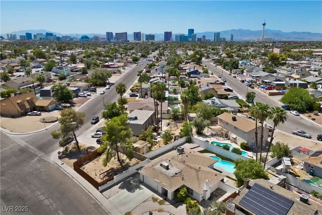 $2,788 | 3001 South Carruth Street, Las Vegas, NV 89121