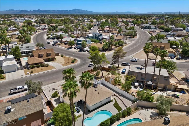 $2,788 | 3001 South Carruth Street, Las Vegas, NV 89121