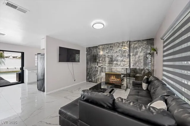 $2,788 | 3001 South Carruth Street, Las Vegas, NV 89121