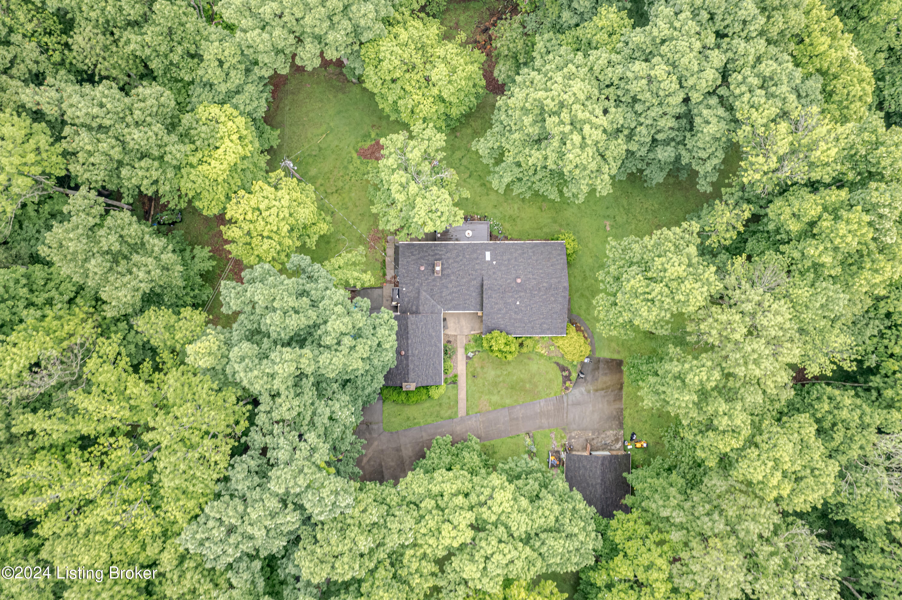 300 Ferncliff Road Brandenburg, KY 40108 - Photo 3 of 94 DJI_0775