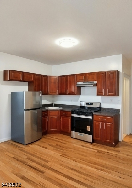 166 Goodwin Avenue, Unit 1 Newark, NJ 07112 - Photo 3 of 9