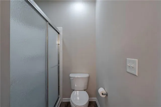 a bathroom with a toilet