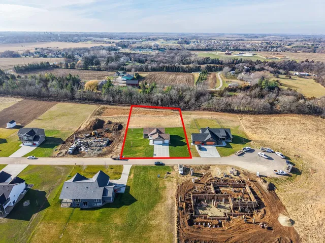 $648,900 | 1803 20th Ave Circle Northeast, Kasson, MN 55944