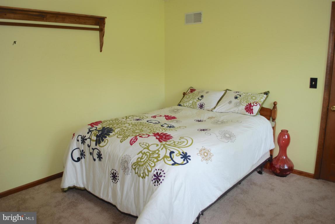 300 Burd Coleman Road Cornwall, PA 17042 - Photo 12 of 31 Gallery Image 12