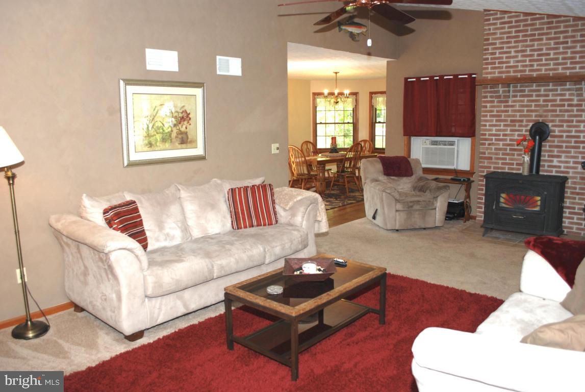 300 Burd Coleman Road Cornwall, PA 17042 - Photo 5 of 31 Gallery Image 5