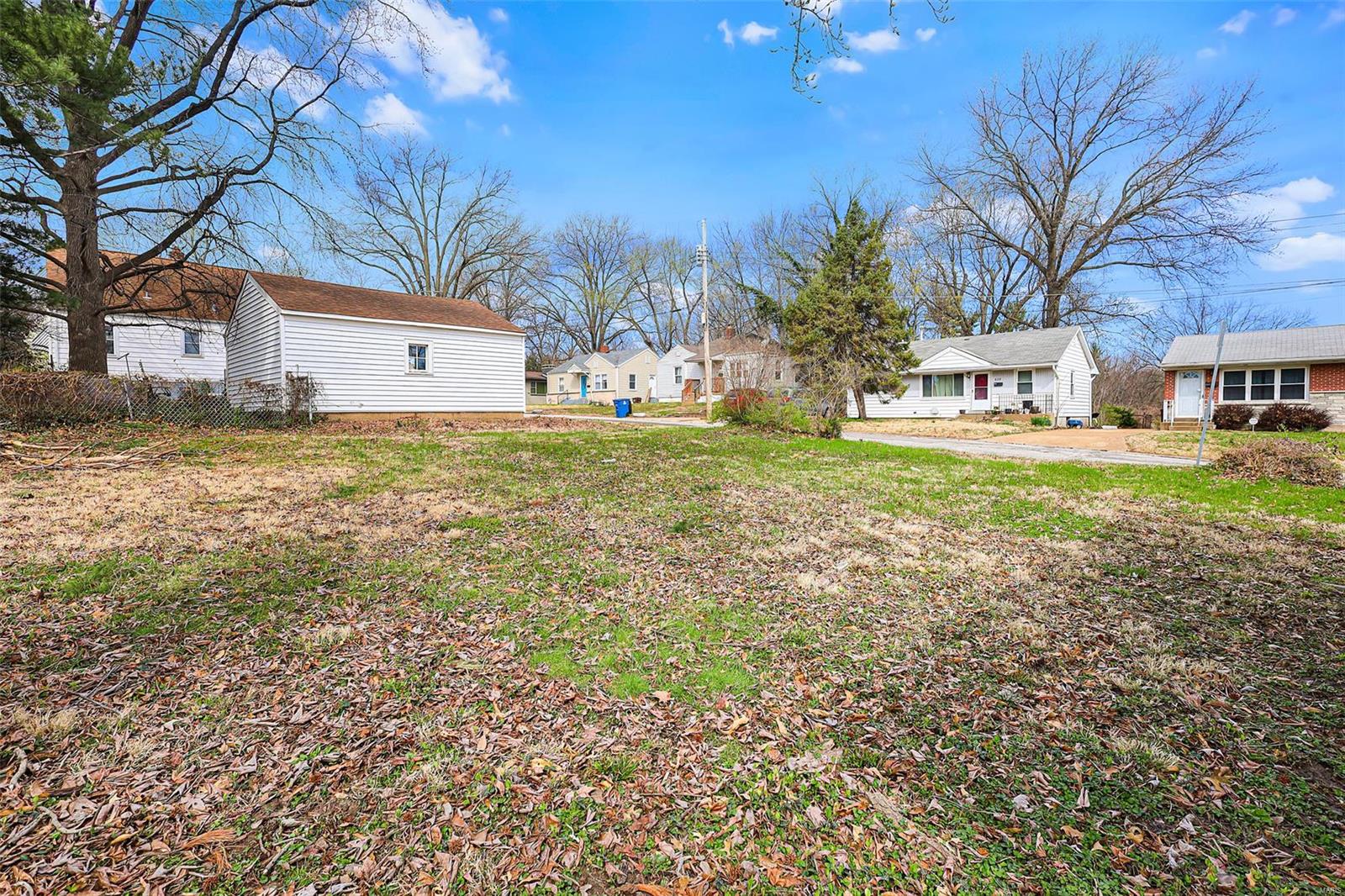 636 Robert Avenue St. Louis, MO 63135 - Photo 26 of 29