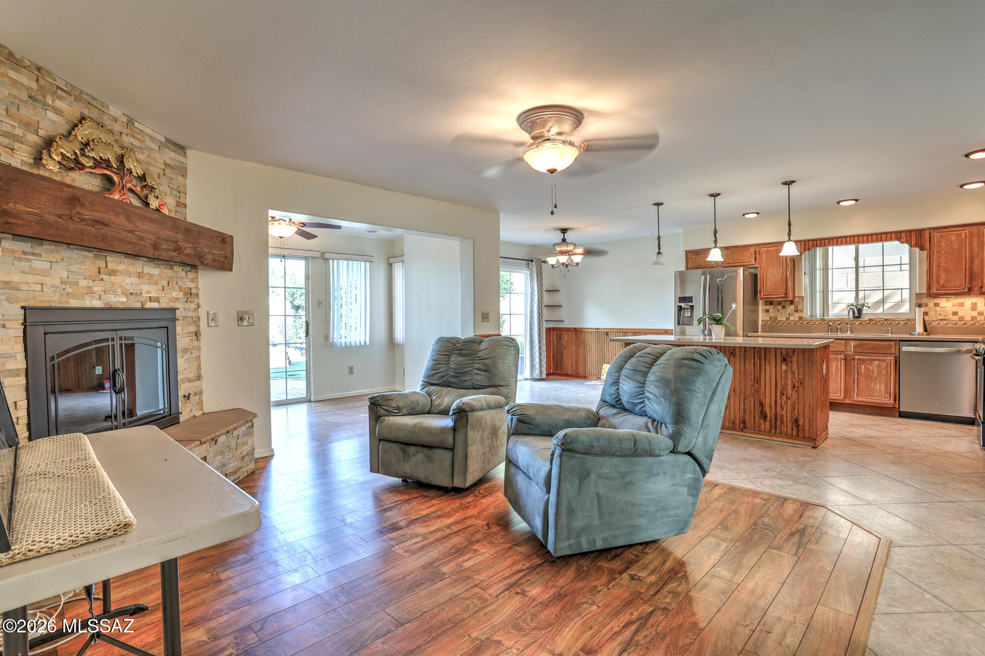 3377 North Apache Plume Court Tucson, AZ 85750 - Photo 19 of 43 View from family room to kitchen
