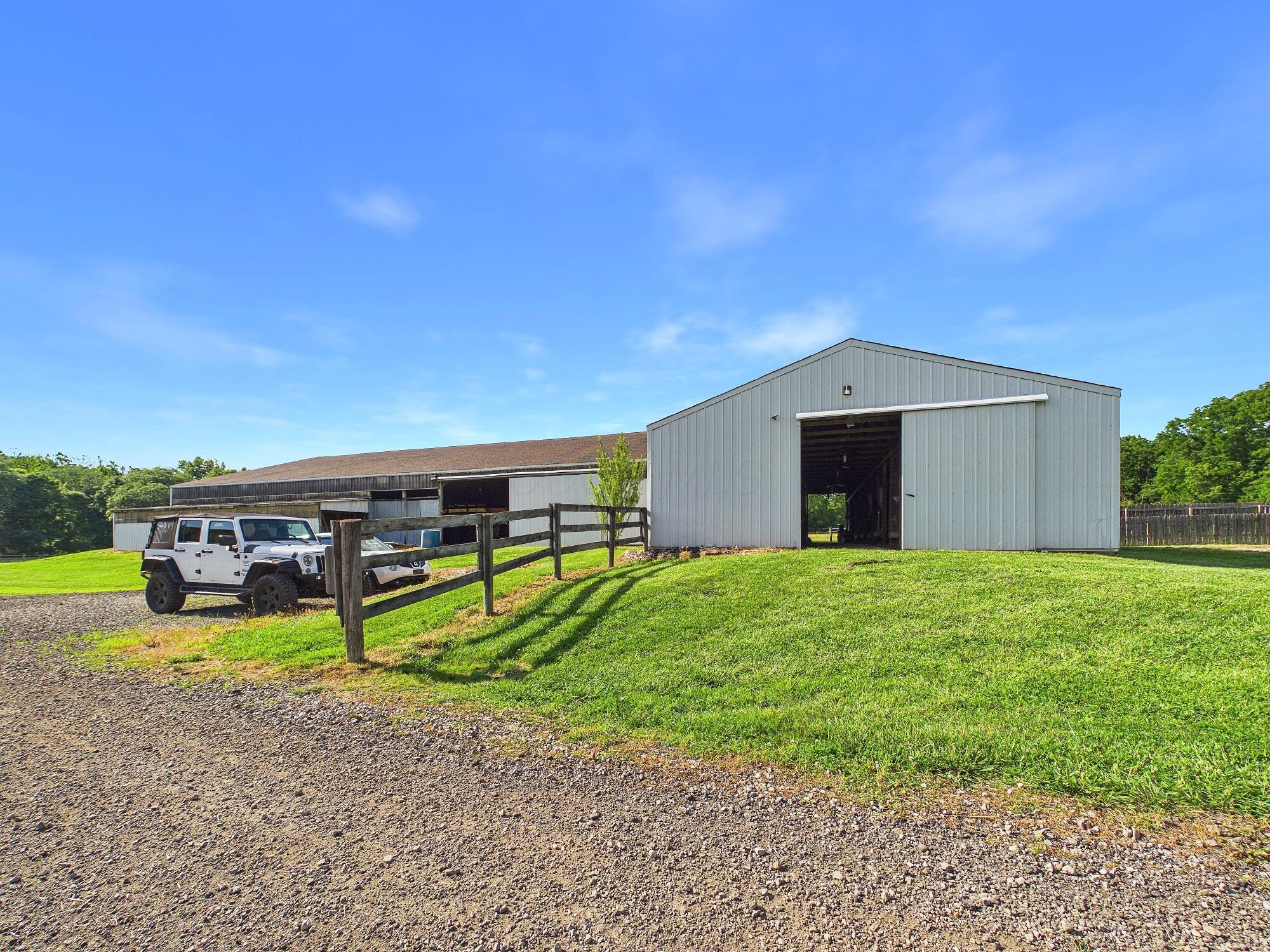 2855 Wheeling Road Northeast Lancaster, OH 43130 - Photo 4 of 41