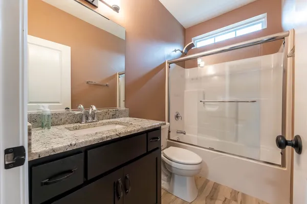 $430,000 | 25550 South Sara Court, Channahon, IL 60410