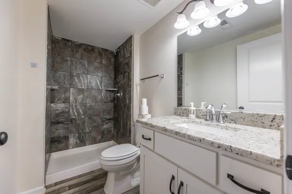 $430,000 | 25550 South Sara Court, Channahon, IL 60410