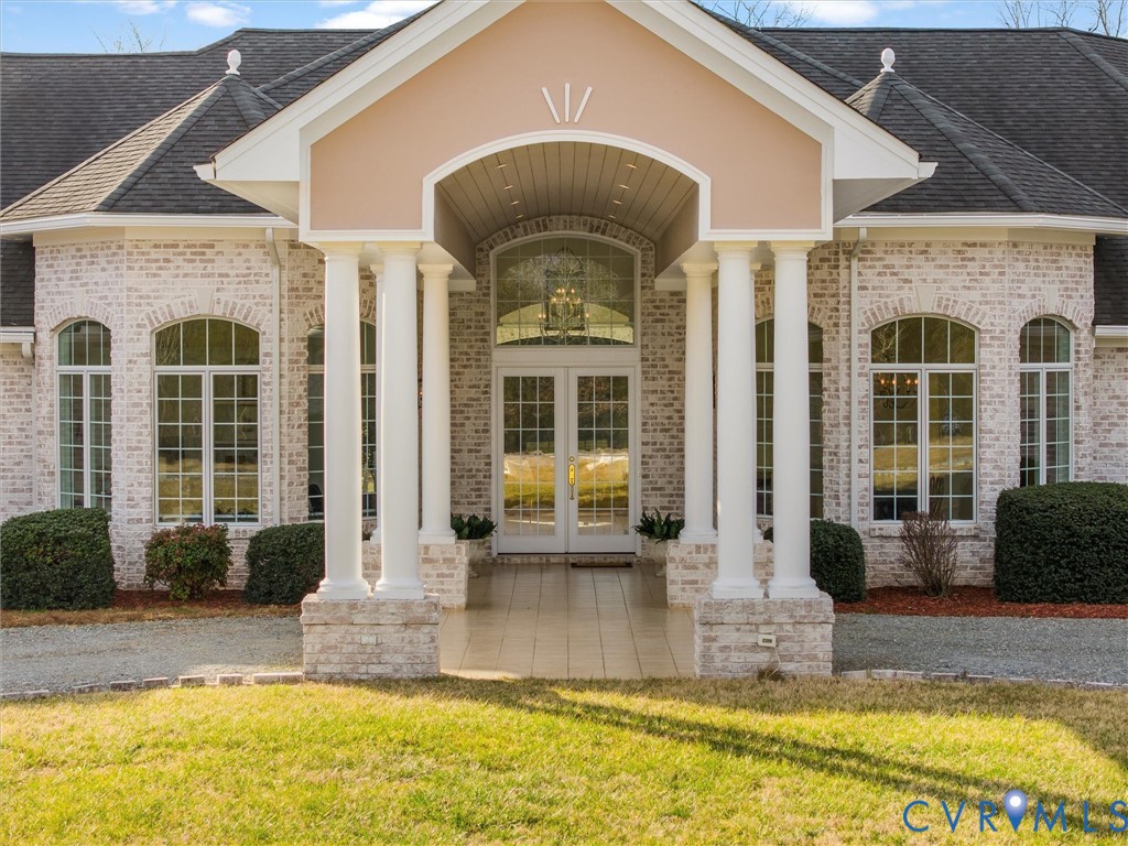 15219 Deep Spring Drive Montpelier, VA 23192 - Photo 4 of 50 DRIVE THROUGH THE COVERED PORTICO TO ENTER
