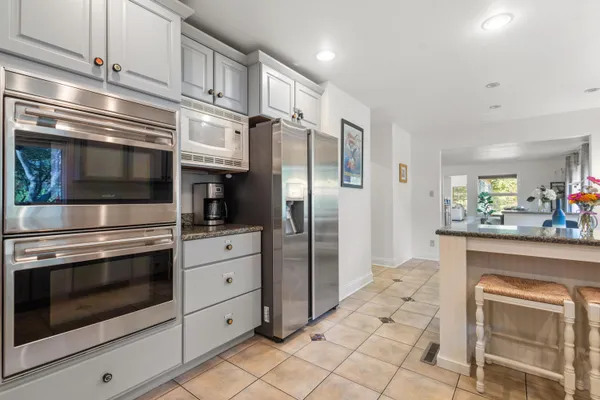 $975,000 | 12370 Dunes Road, Sawyer, MI 49125