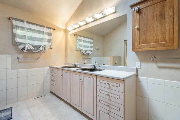 $975,000 | 12370 Dunes Road, Sawyer, MI 49125