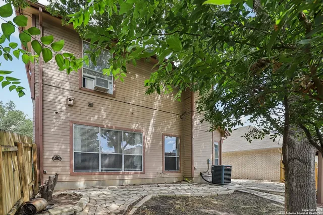$250,000 | 5834 Spring Crossing, San Antonio, TX 78247