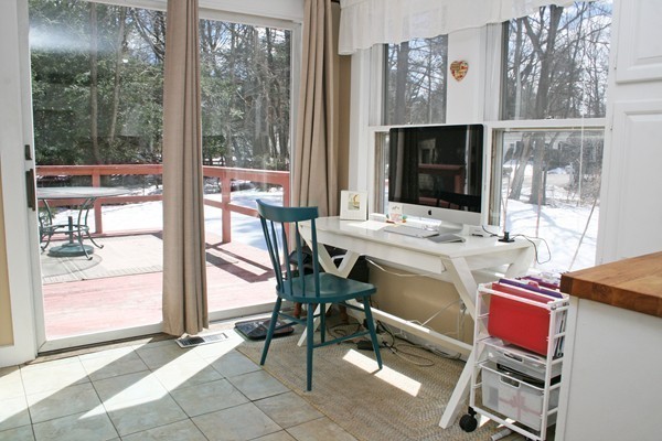 10 Ridgefield Road Wayland, MA 01778 - Photo 12 of 24 Gallery Image 12