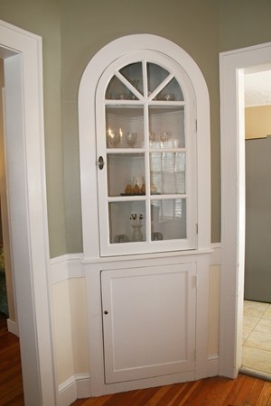10 Ridgefield Road Wayland, MA 01778 - Photo 9 of 24 Gallery Image 9