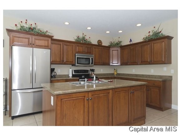 7305 Preston Drive Springfield, IL 62711 - Photo 7 of 22 Gallery Image 7