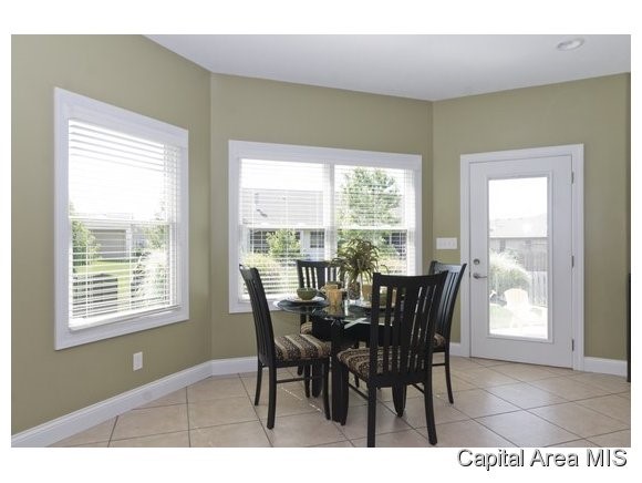7305 Preston Drive Springfield, IL 62711 - Photo 8 of 22 Gallery Image 8