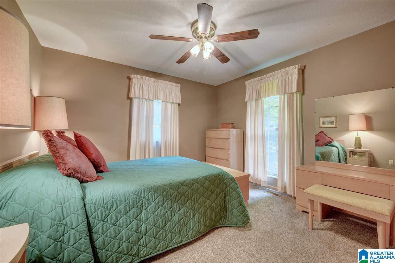 2015 Thornhill Road Fultondale, AL 35068 - Photo 11 of 21