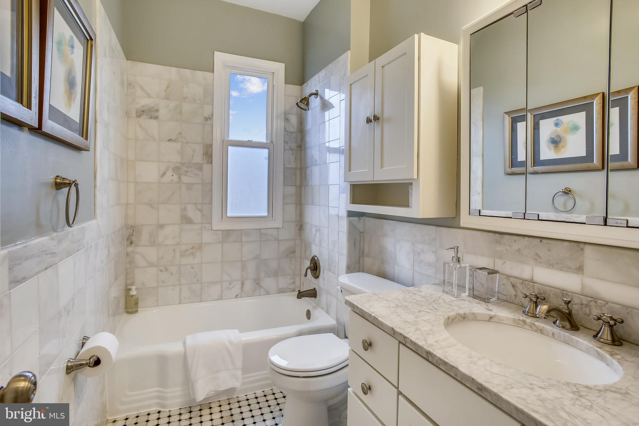 3018 R Street Northwest, Unit 3 Washington, DC 20007 - Photo 15 of 27