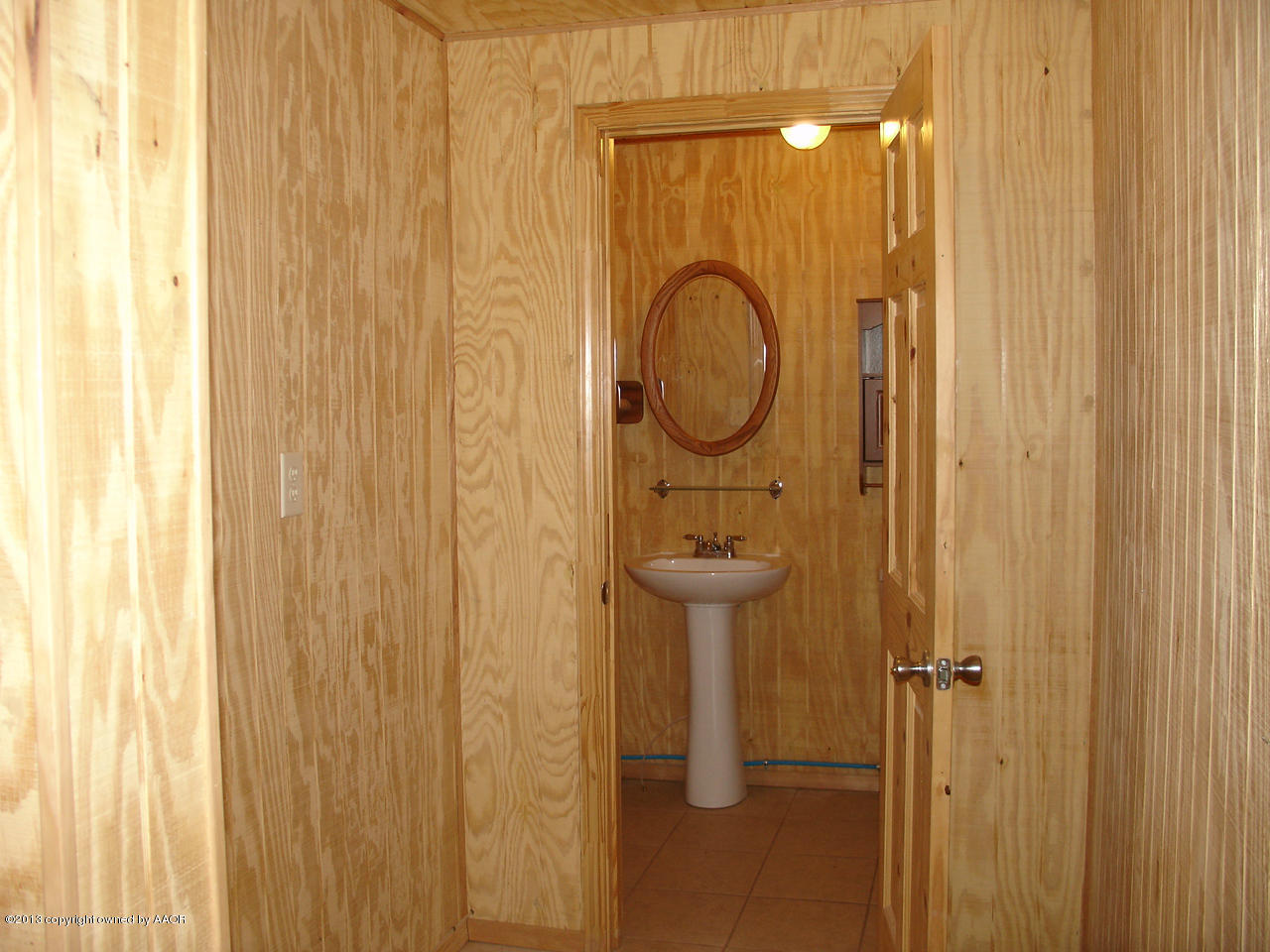 1830 Girl Scout Road Amarillo, TX 79124 - Photo 19 of 20 Inside barn 3