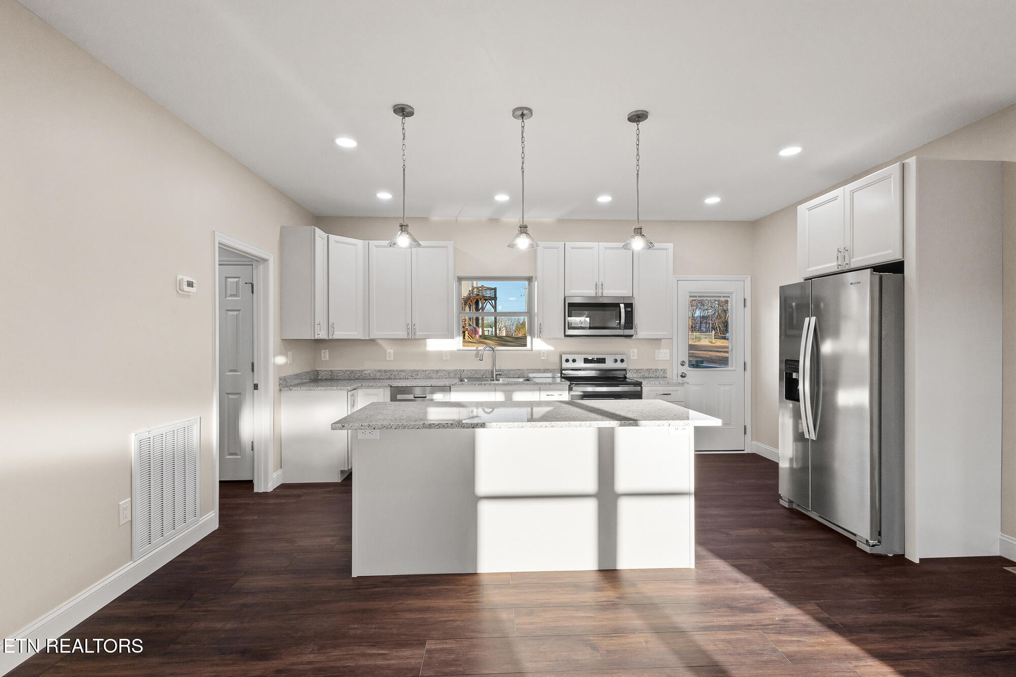 163 Co Road Etowah, TN 37331 - Photo 16 of 30 1186 Old Federal Rd Etowah-14