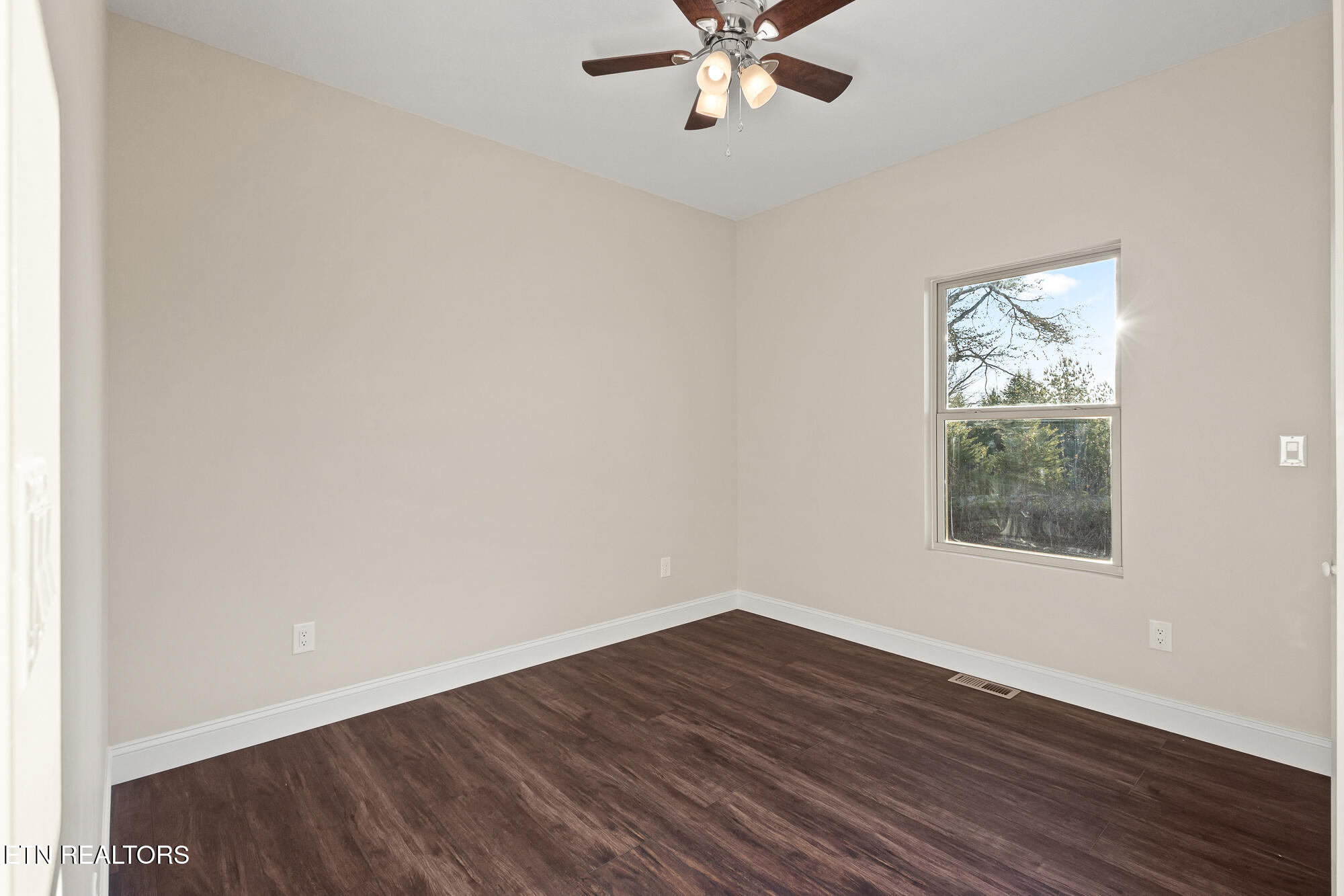 163 Co Road Etowah, TN 37331 - Photo 24 of 30 1186 Old Federal Rd Etowah-18