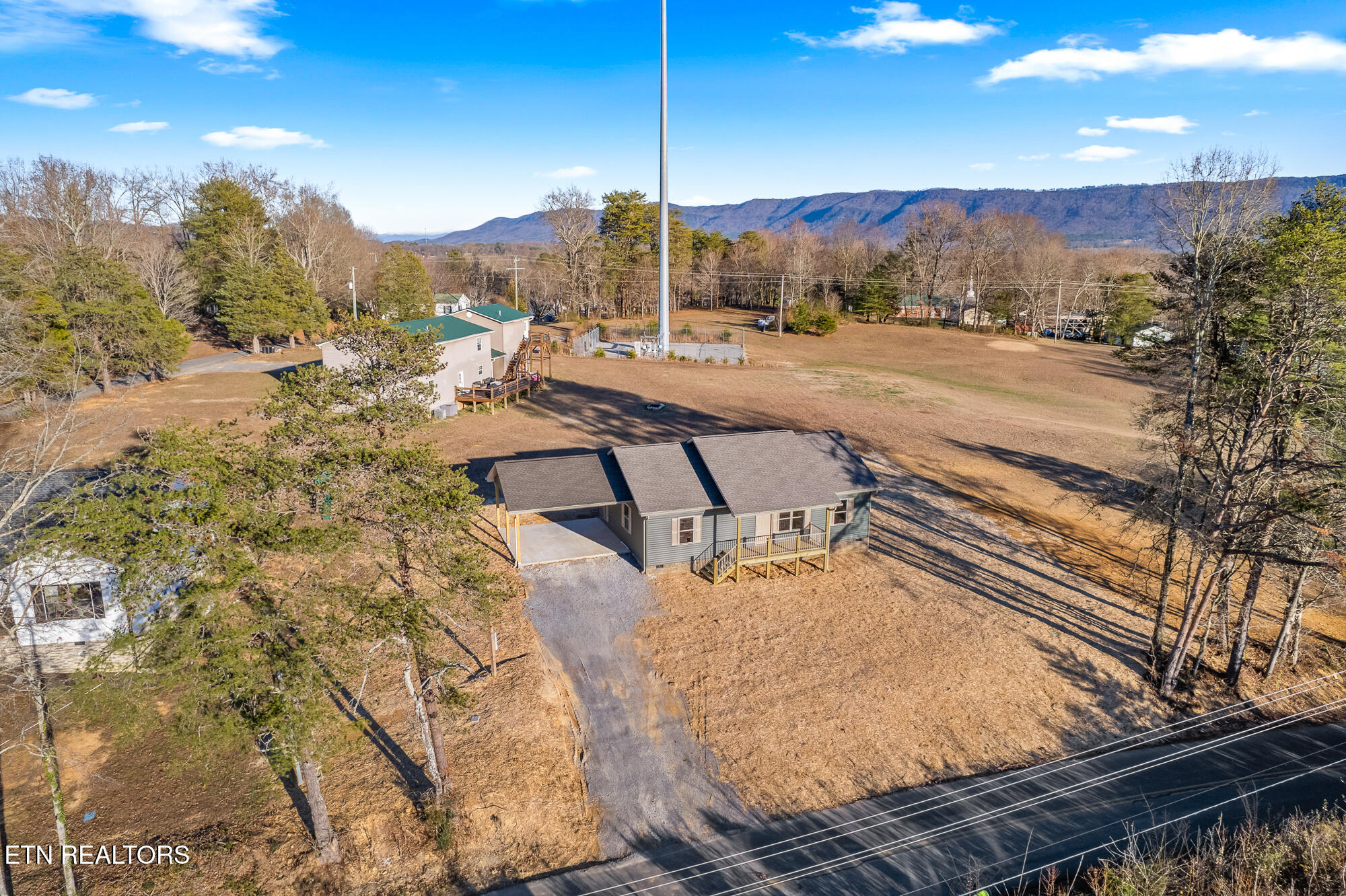 163 Co Road Etowah, TN 37331 - Photo 28 of 30 1186 Old Federal Rd Etowah-27