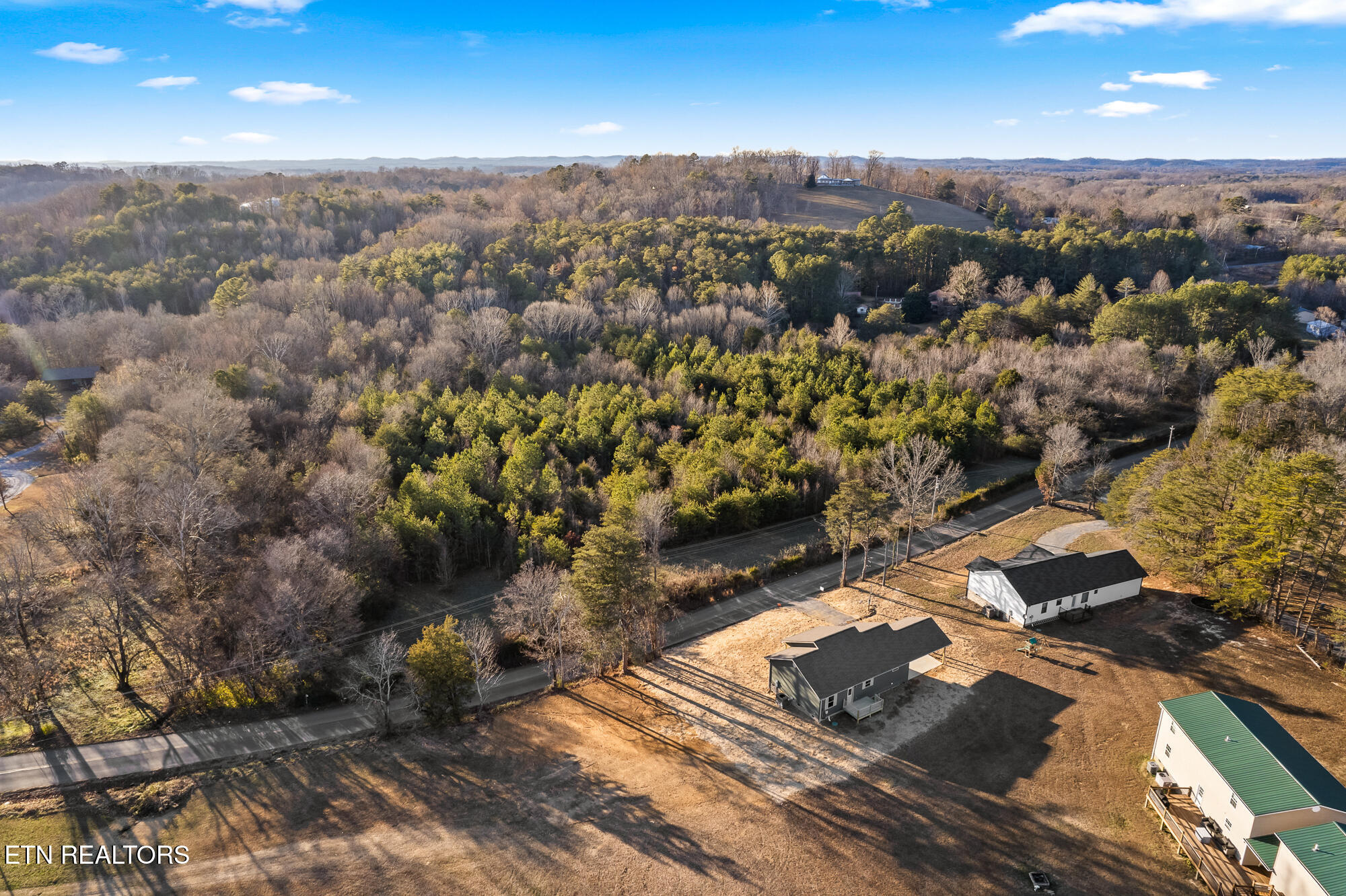 163 Co Road Etowah, TN 37331 - Photo 6 of 30 1186 Old Federal Rd Etowah-33