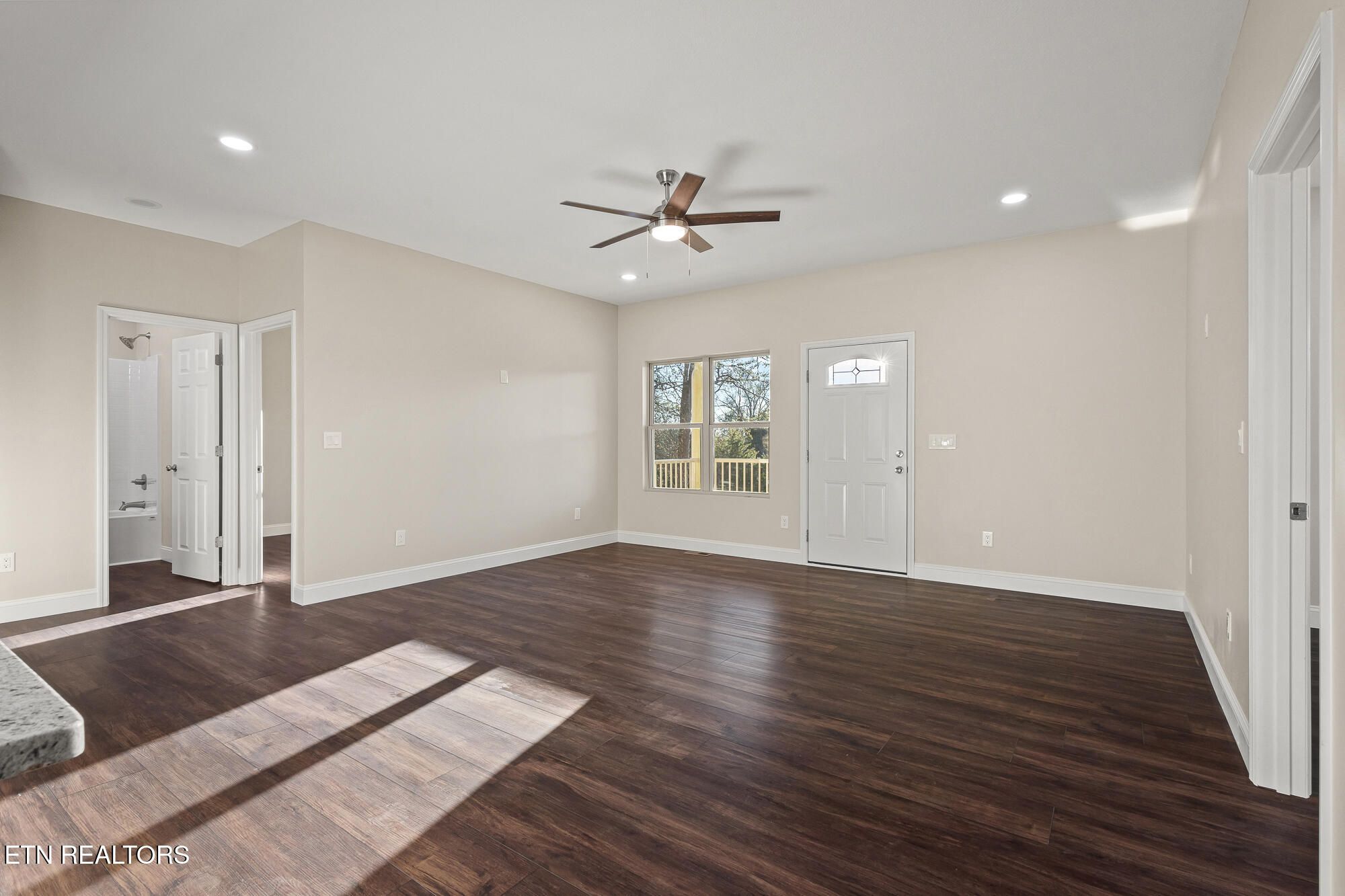 163 Co Road Etowah, TN 37331 - Photo 9 of 30 1186 Old Federal Rd Etowah-5