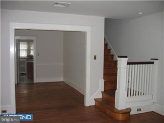 305 Oak Road Glenside, PA 19038 - Photo 4 of 6 Gallery Image 4