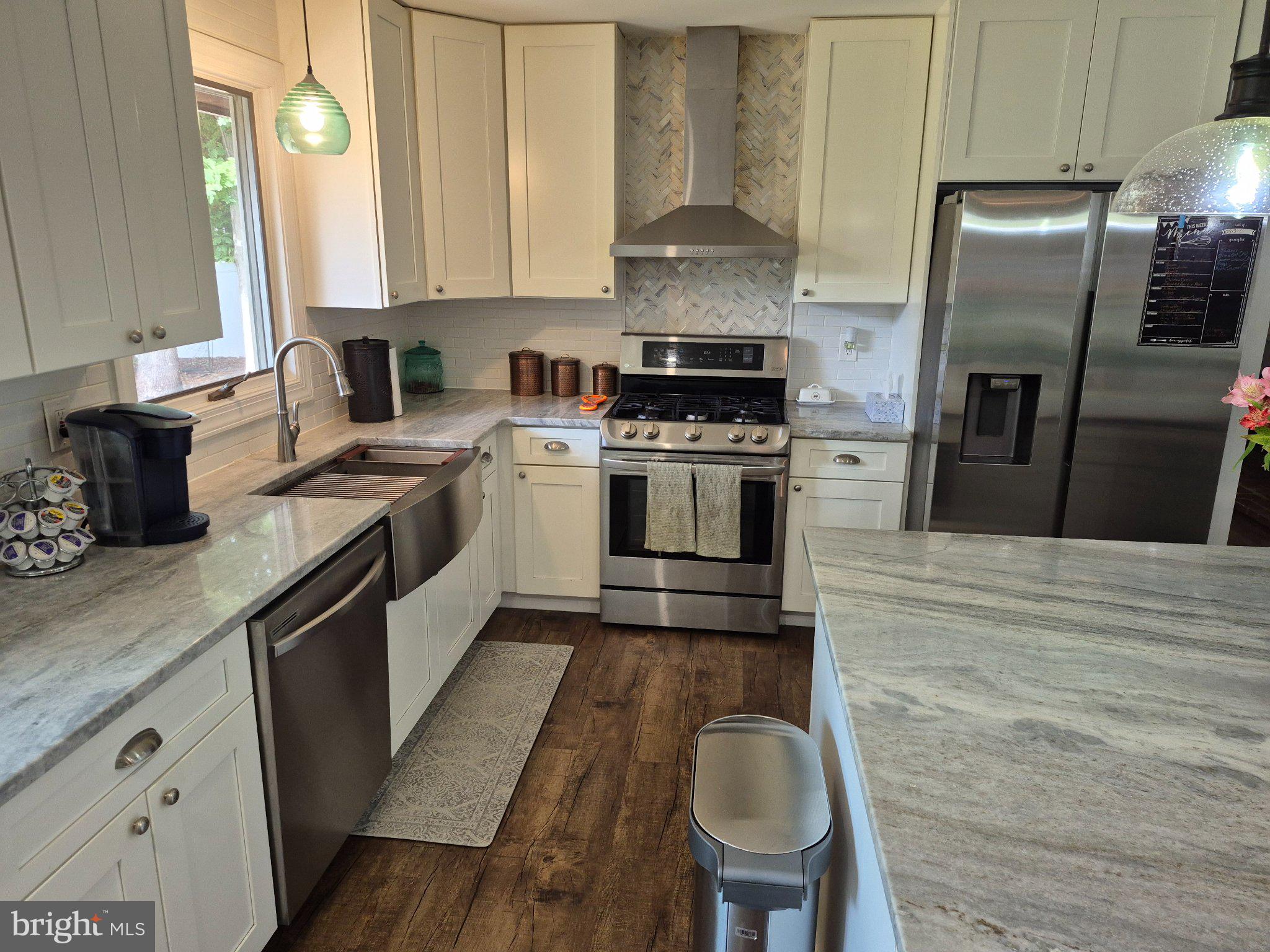 418 Chestnut Street Delran, NJ 08075 - Photo 9 of 32 Gallery Image 9