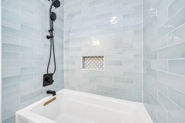 $630,000 | 425 Stahlman Avenue, Destin, FL 32541