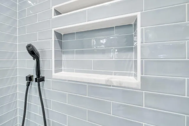 $630,000 | 425 Stahlman Avenue, Destin, FL 32541