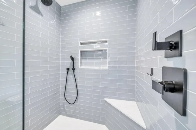 $630,000 | 425 Stahlman Avenue, Destin, FL 32541