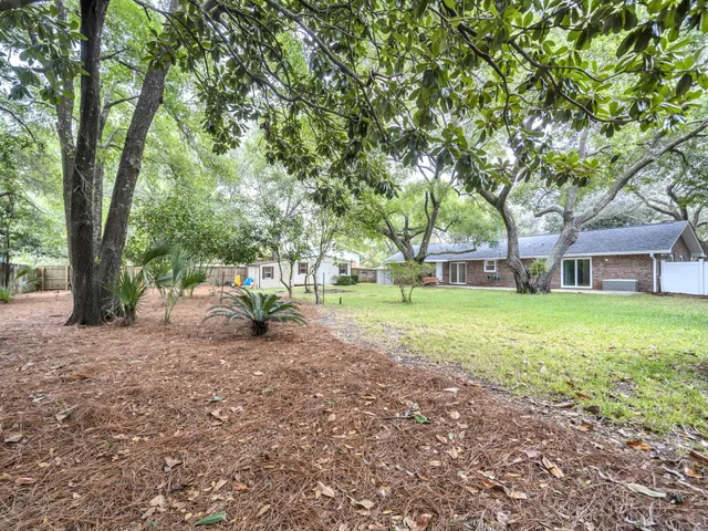 $630,000 | 425 Stahlman Avenue, Destin, FL 32541