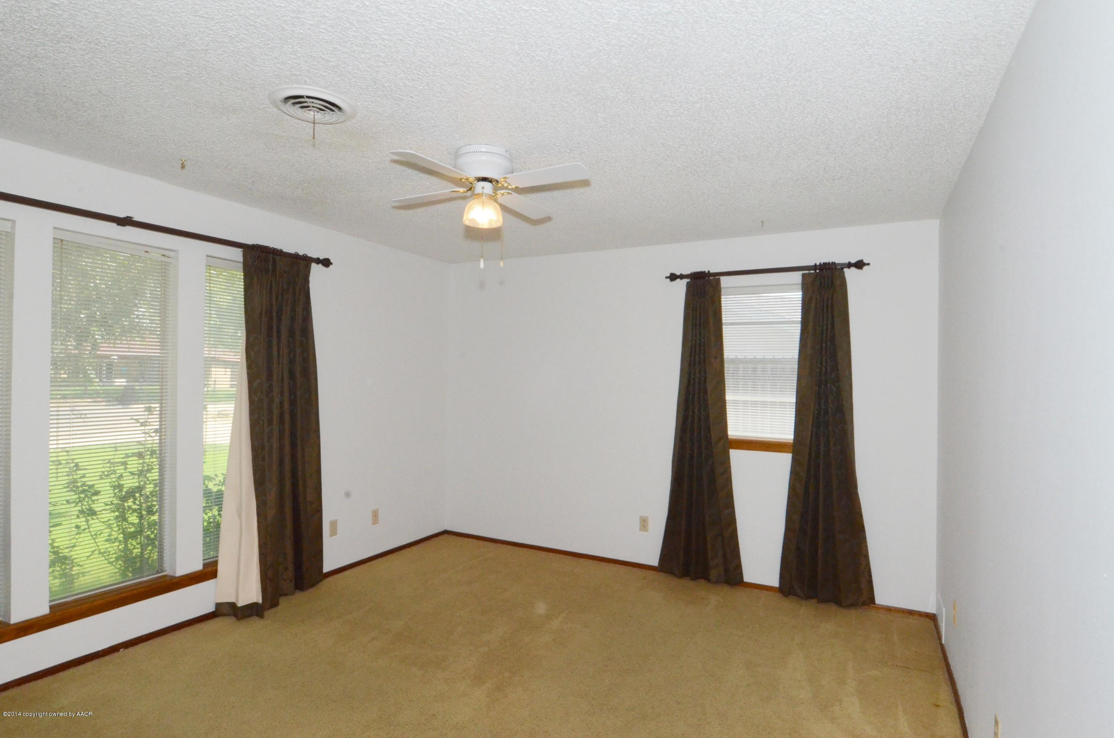 6704 Falcon Road Amarillo, TX 79109 - Photo 11 of 21 Bedroom_3