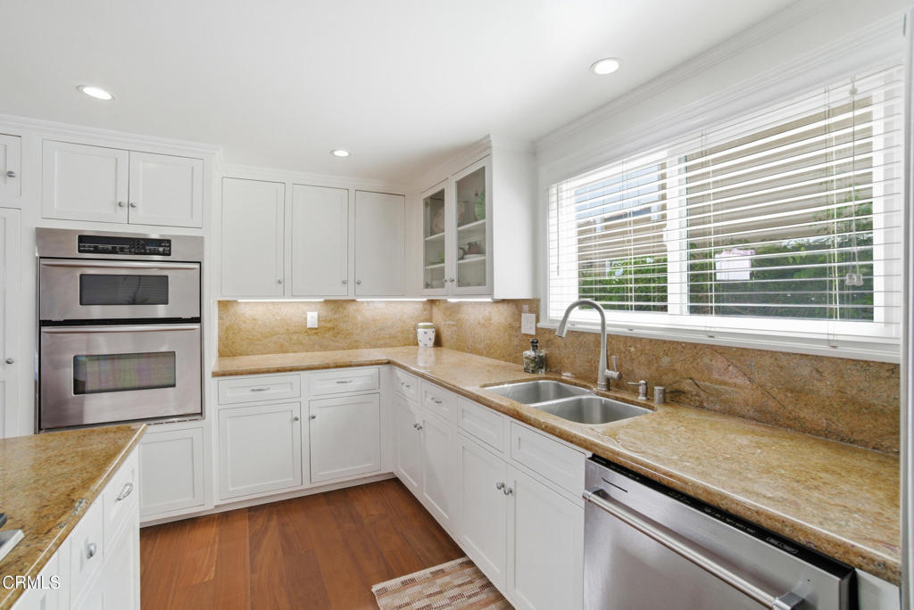 4818 Island View Street Oxnard, CA 93035 - Photo 11 of 31