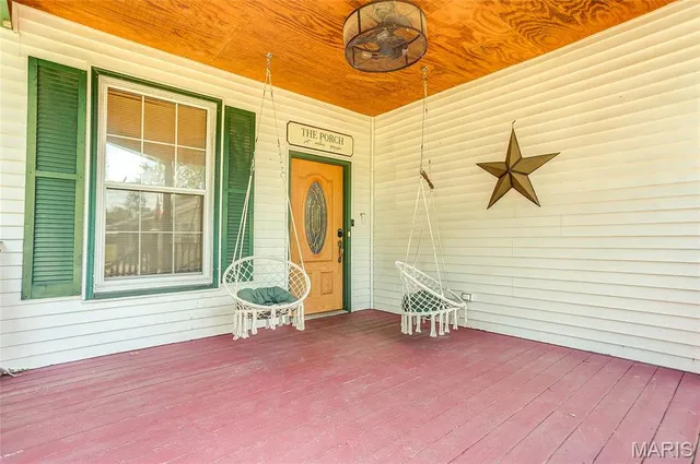 $168,000 | 101 South Grace Street, Marissa, IL 62257