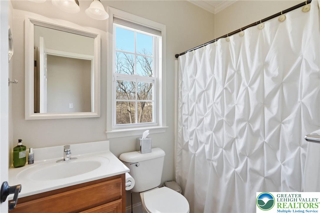 1375 Clearview Road Coplay, PA 18037 - Photo 25 of 72