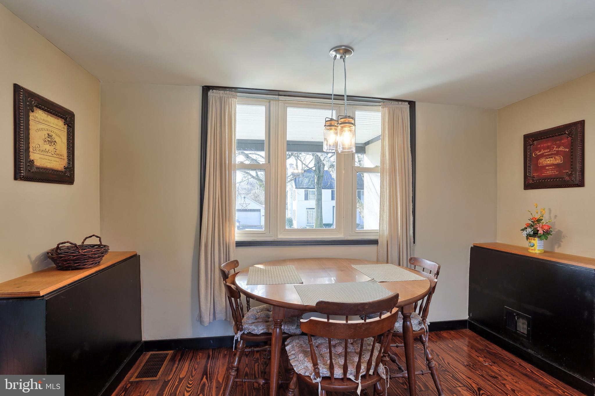 1621 Robin Road Lebanon, PA 17042 - Photo 5 of 17 Gallery Image 5