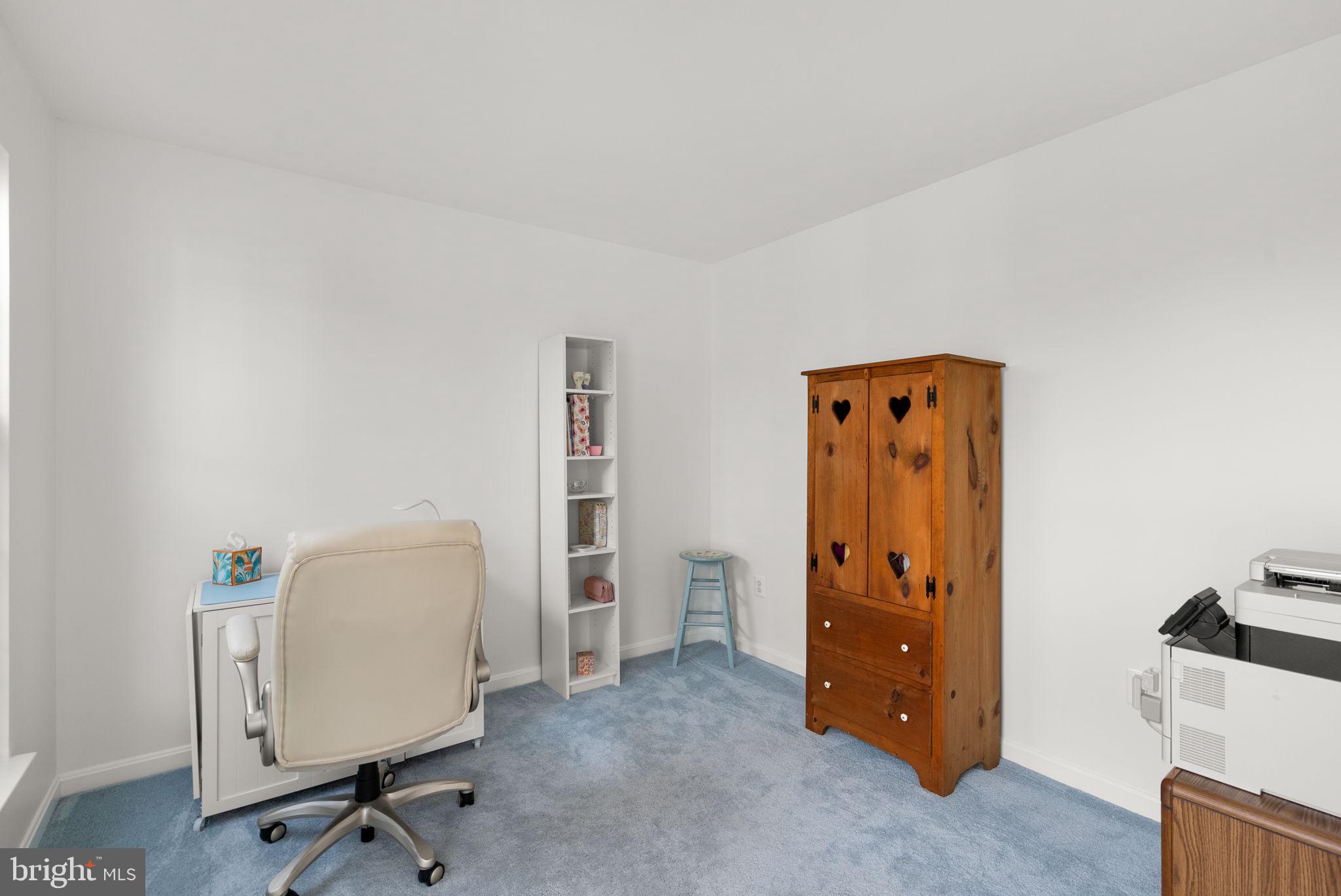 191 Midsummer Drive Frederick, MD 21702 - Photo 25 of 44 Office space, main level