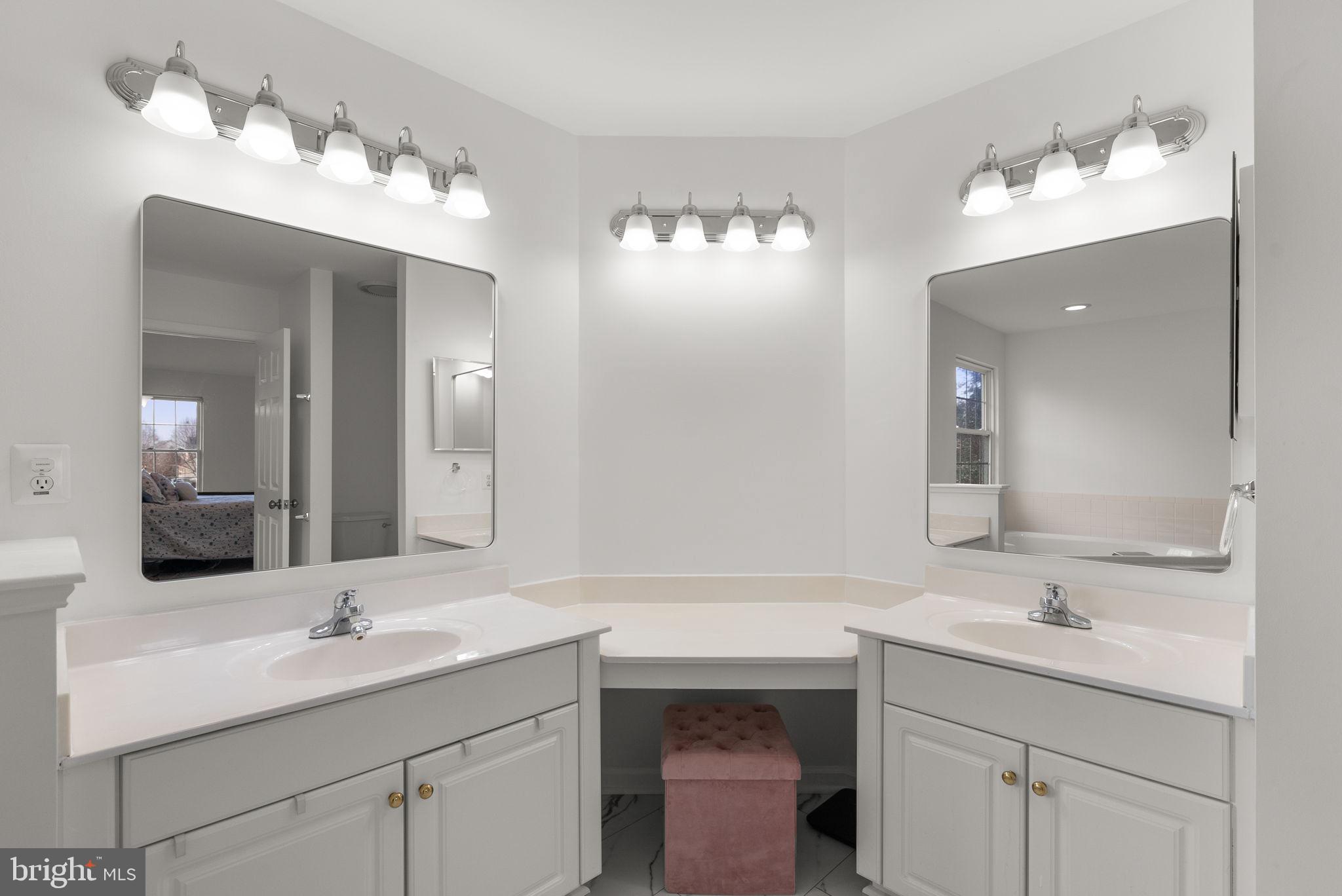 191 Midsummer Drive Frederick, MD 21702 - Photo 30 of 44 Double Vanity, Primary