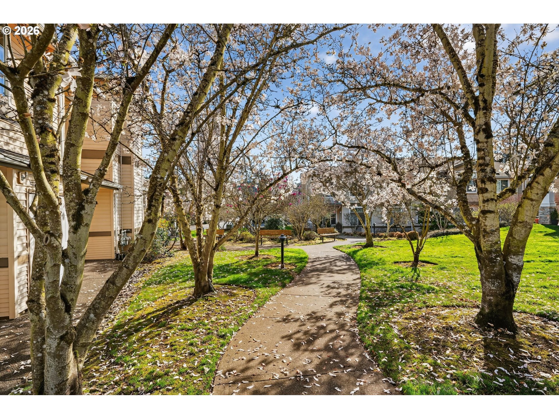 14810 Southwest Sandhill Loop, Unit 101 Beaverton, OR 97007 - Photo 5 of 45
