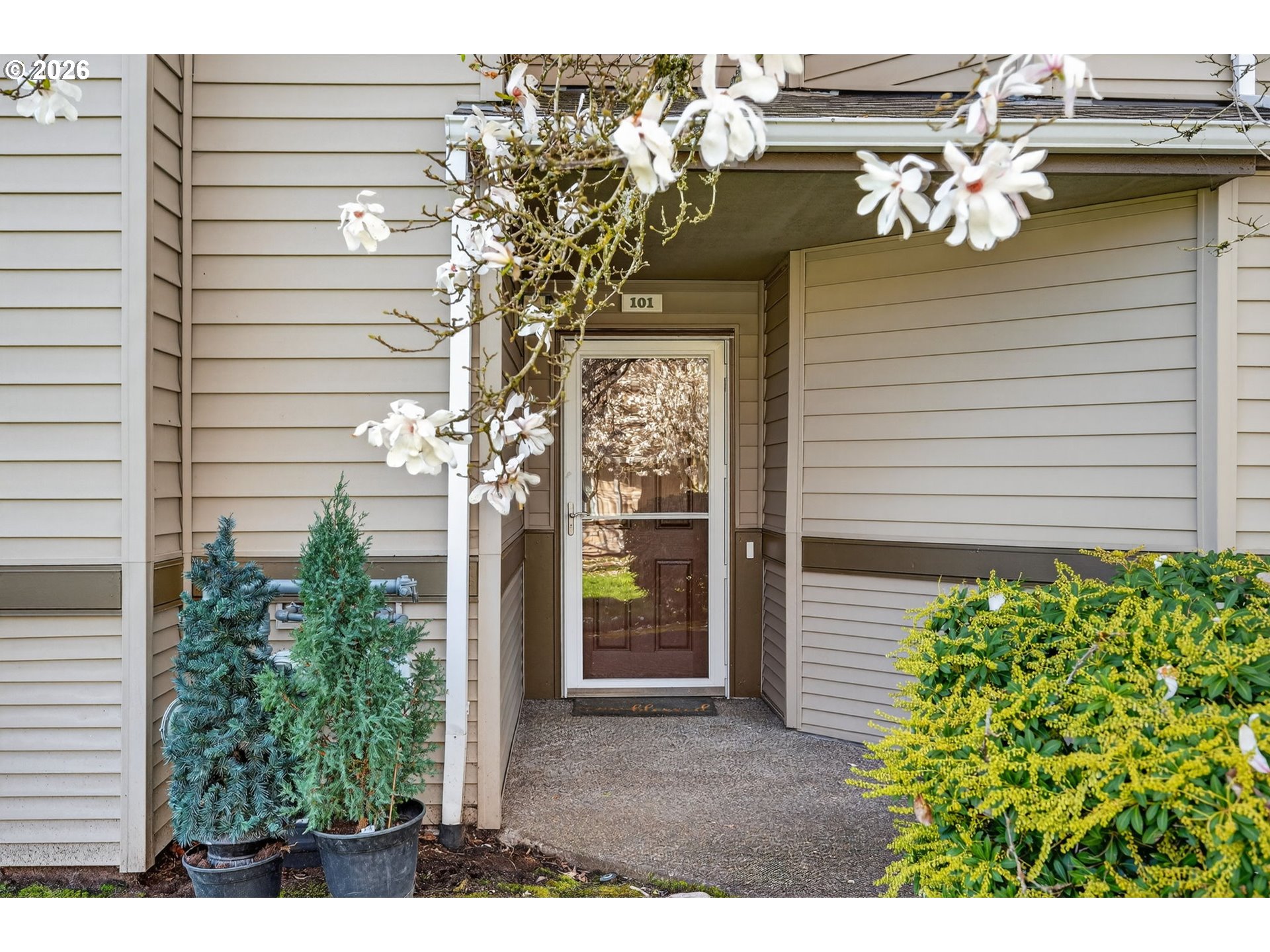 14810 Southwest Sandhill Loop, Unit 101 Beaverton, OR 97007 - Photo 8 of 45