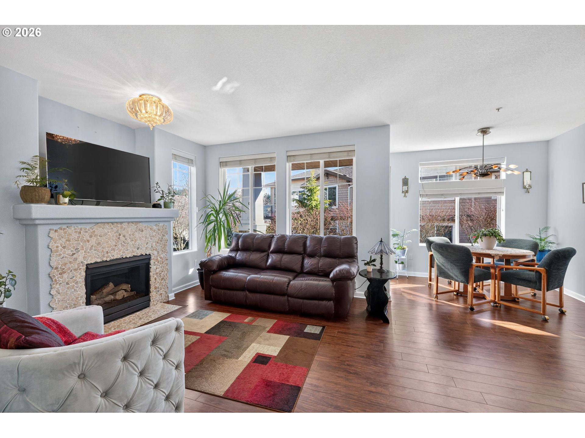 14810 Southwest Sandhill Loop, Unit 101 Beaverton, OR 97007 - Photo 10 of 45 Living Room