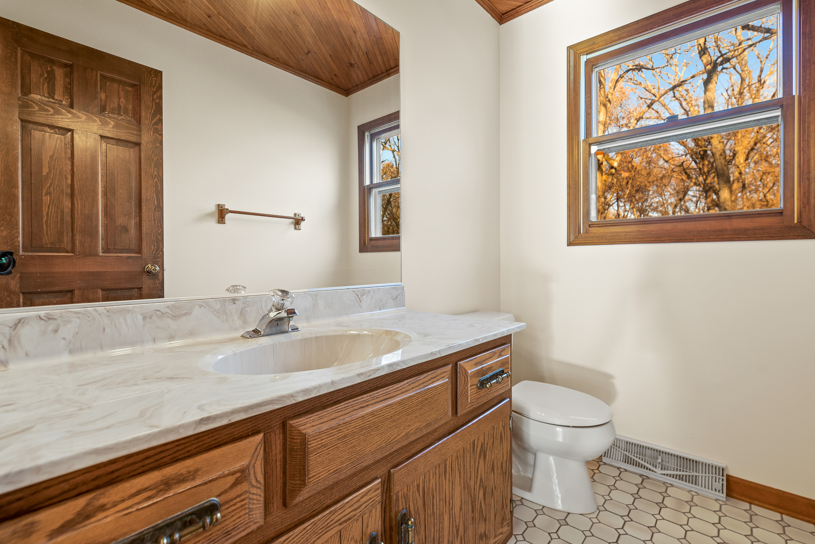 6N433 Old Homestead Road St. Charles, IL 60175 - Photo 11 of 30