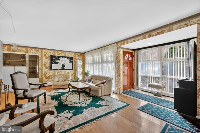 $569,900 | 1125 Boxwood Road, Jenkintown, PA 19046