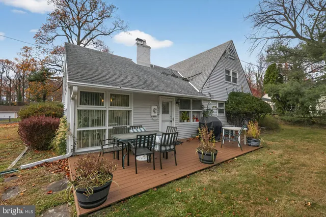 $569,900 | 1125 Boxwood Road, Jenkintown, PA 19046